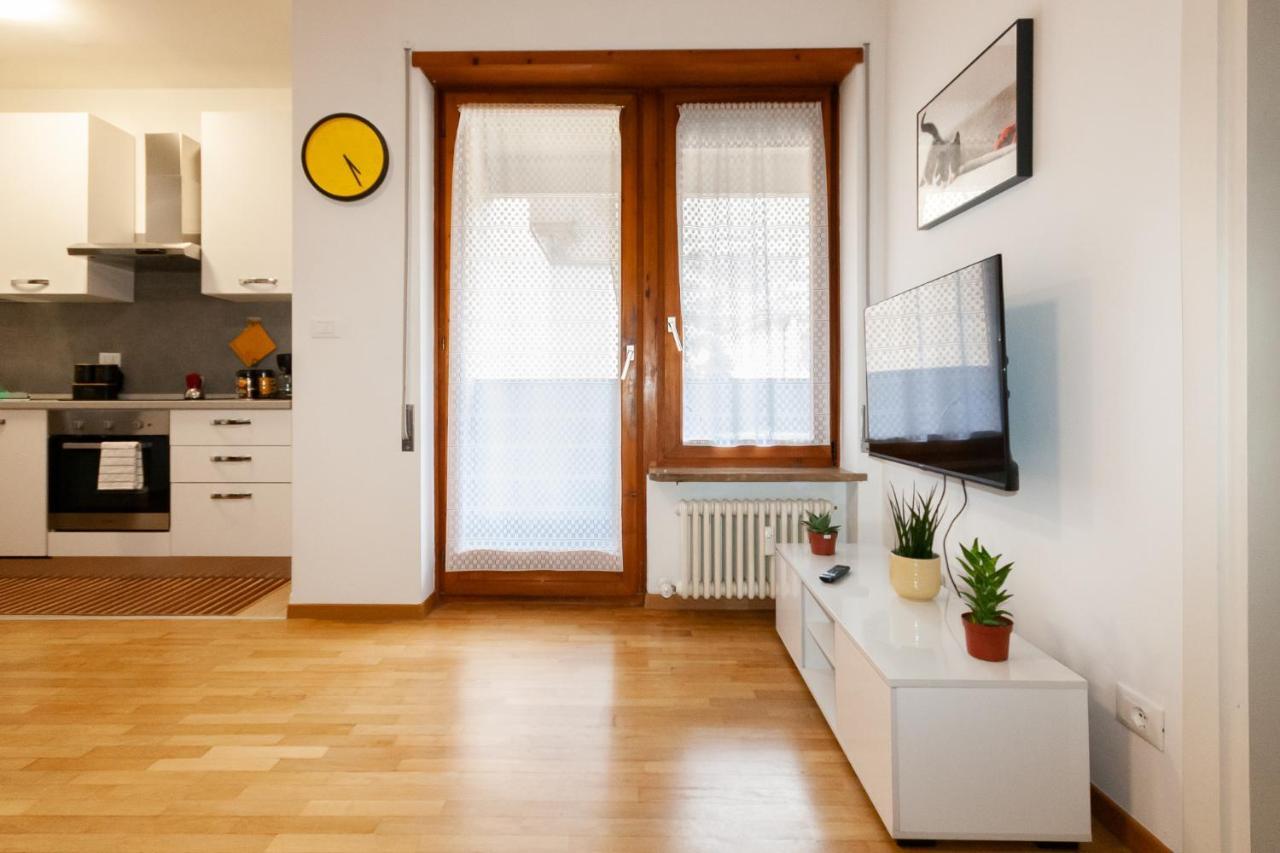 Apartamento Tranquillo Bilocale Vicino Al Centro Storico Bozen Exterior foto