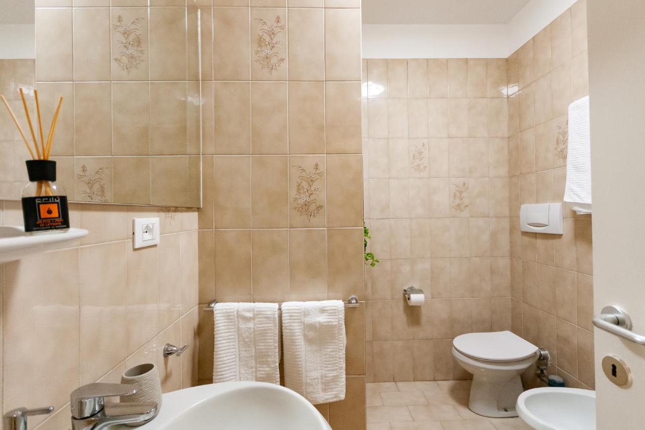 Apartamento Tranquillo Bilocale Vicino Al Centro Storico Bozen Exterior foto