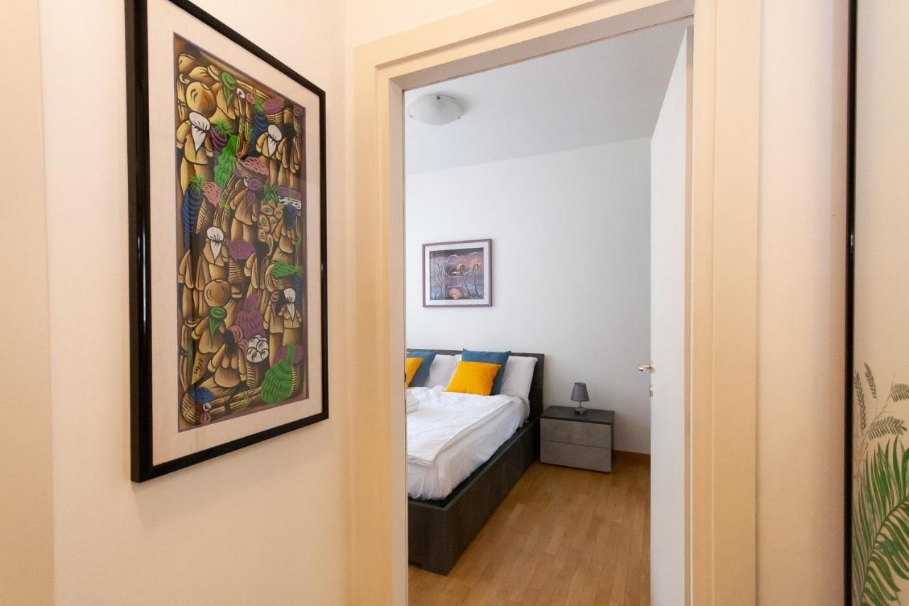 Apartamento Tranquillo Bilocale Vicino Al Centro Storico Bozen Exterior foto